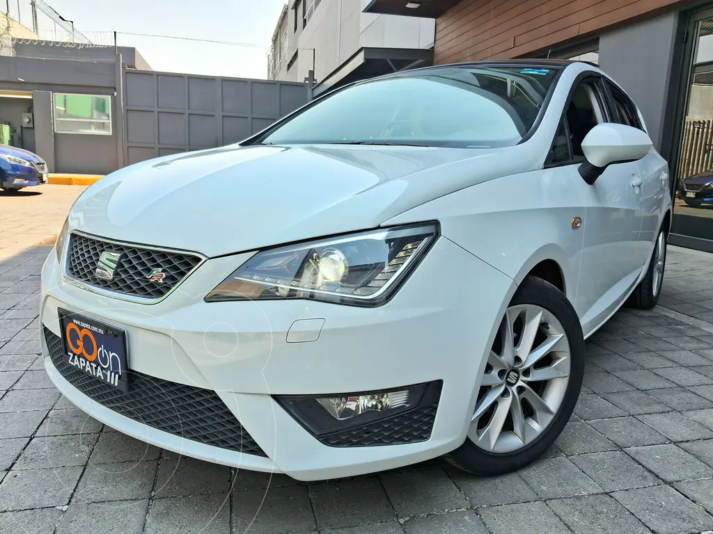 foto SEAT Ibiza FR DSG 1.2L Turbo 5P usado (2015) color Blanco precio $230,000