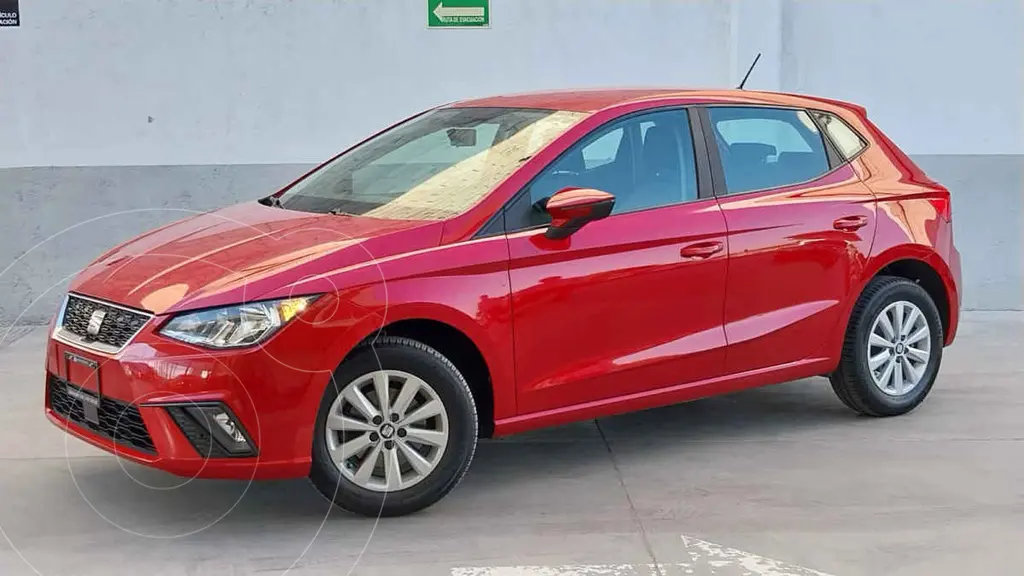 foto SEAT Ibiza Style Urban 1.6L Tiptronic usado (2018) color Rojo precio $249,000