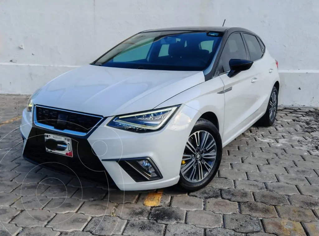 foto SEAT Ibiza Xcellence 1.6L usado (2019) color Blanco precio $253,341