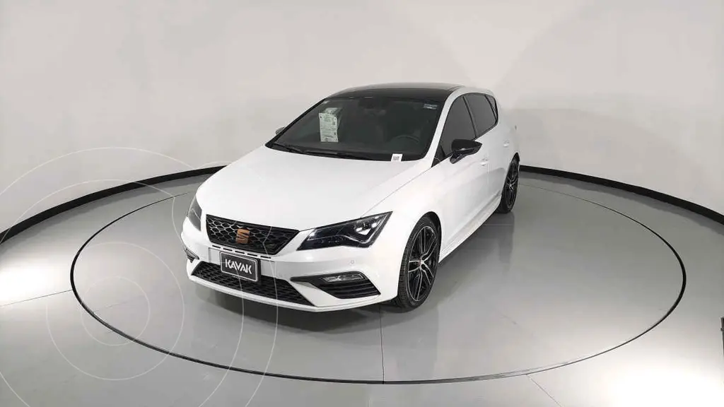 foto SEAT León FR usado (2020) color Negro precio $548,999
