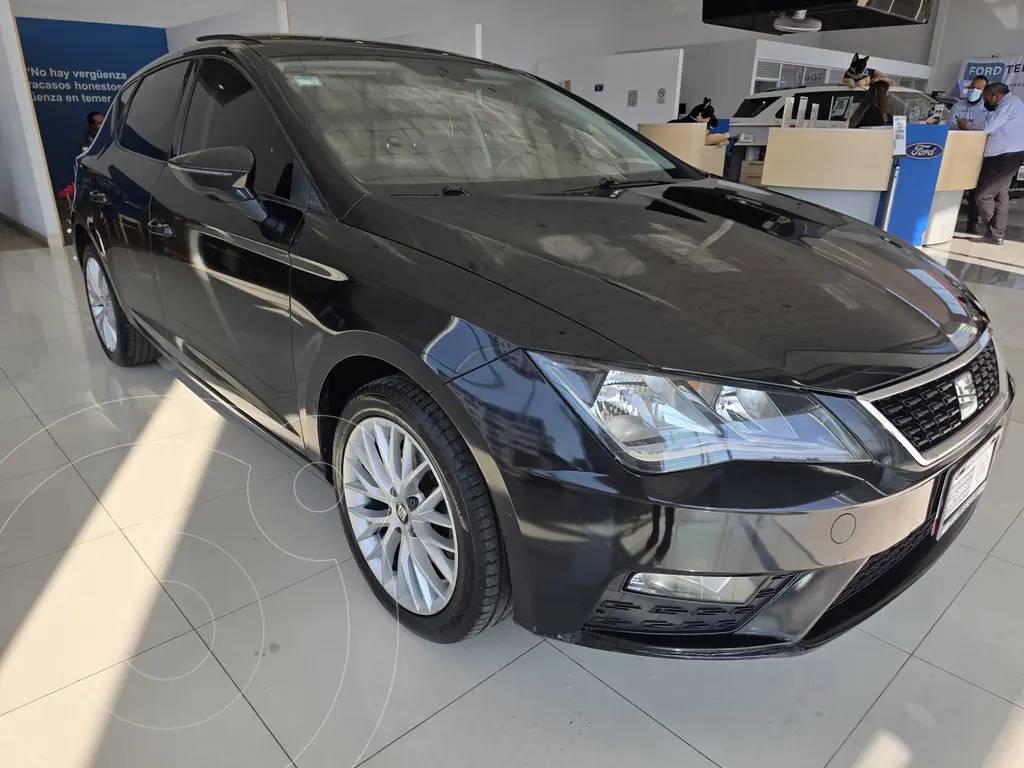 foto SEAT León Style 1.4T 150HP DSG usado (2020) color Negro Medianoche precio $305,000