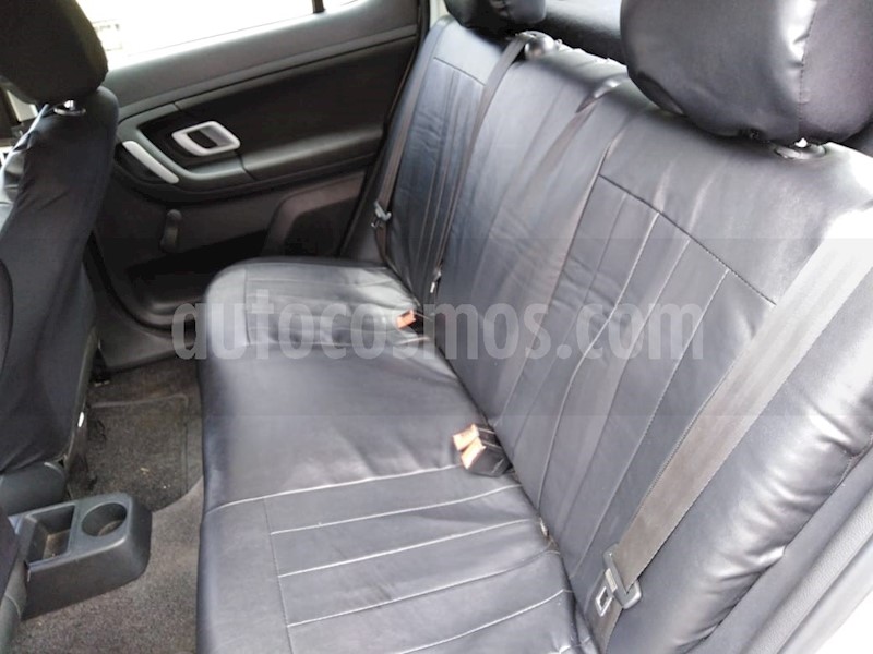 foto Skoda Fabia 1.6L A06 usado