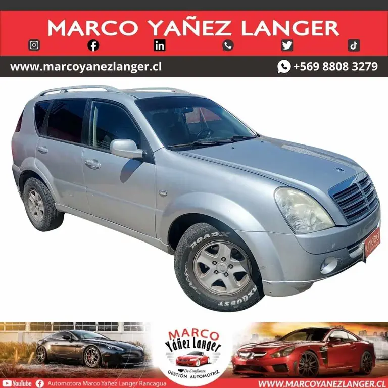foto SsangYong Rexton W TDi 4x2 usado (2012) color Gris precio $8.390.000