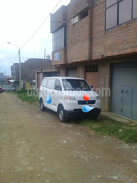 foto Suzuki APV Furgon 1.6 usado