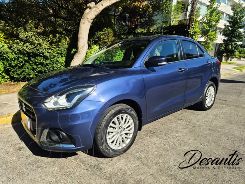 foto Suzuki Dzire  1.2L GLX usado (2024) color Azul precio $10.980.000
