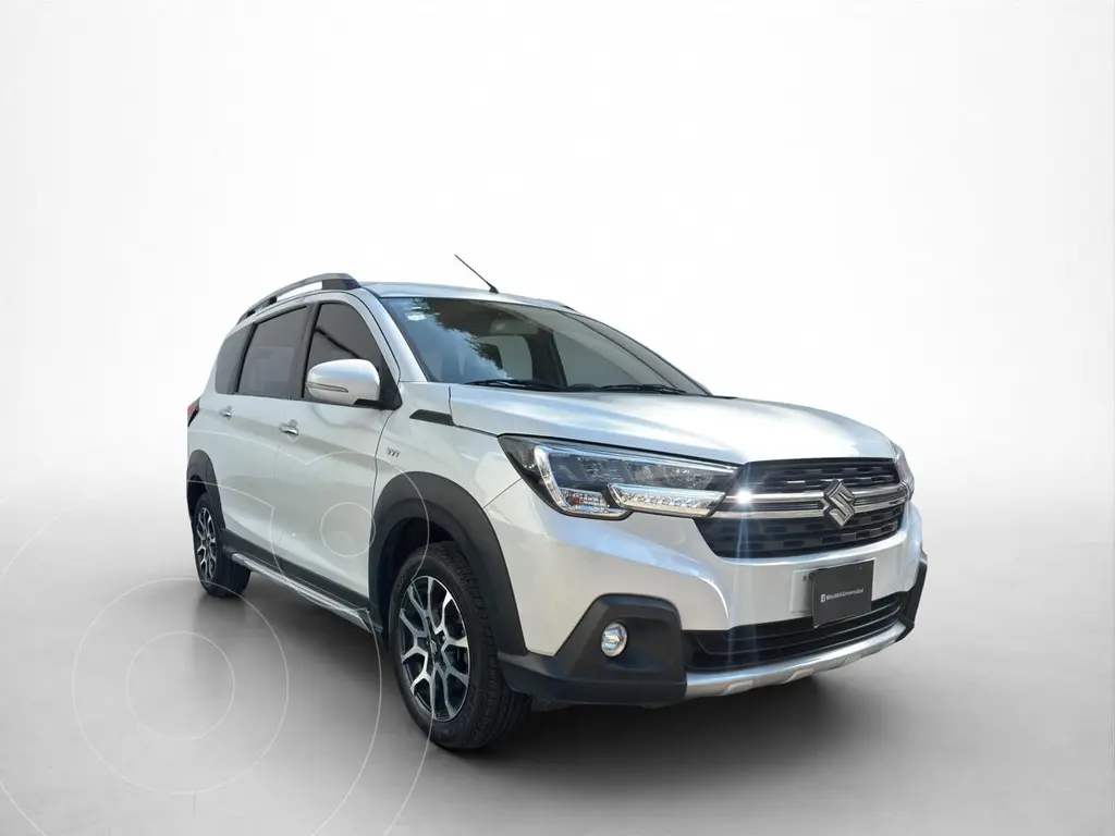 foto Suzuki Ertiga Boostergreen GLX Aut usado (2022) color Blanco precio $315,000