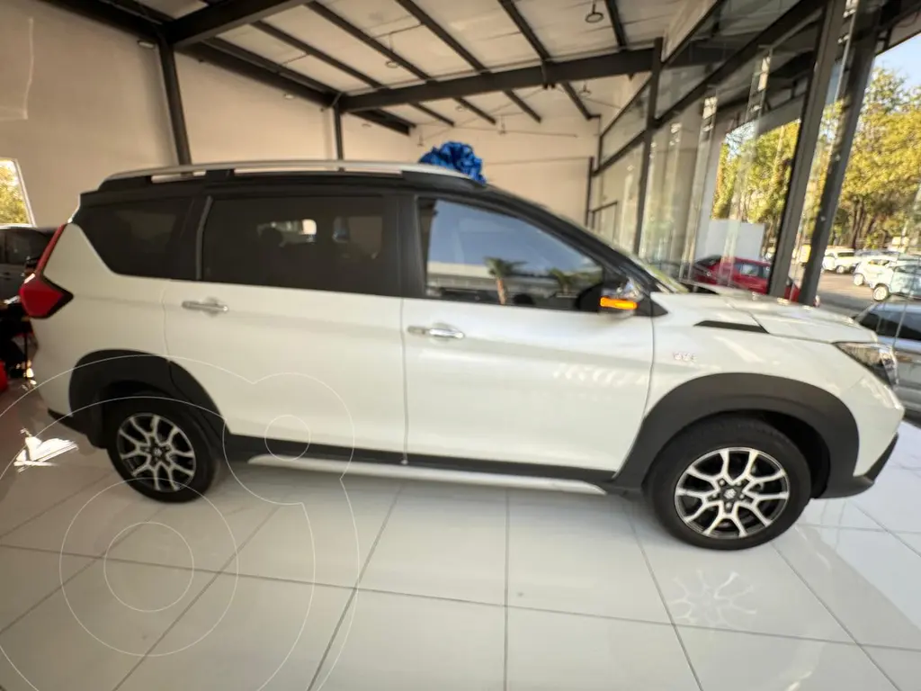 foto Suzuki Ertiga XL7 Boostergreen GLX usado (2024) color Blanco precio $410,000