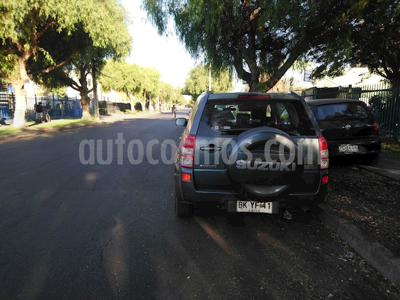 foto Suzuki Grand Nomade 2.0 Special Edition Mec 5P usado
