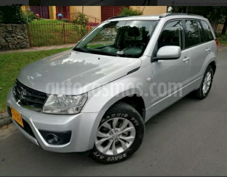 foto Suzuki Grand Vitara 2.4 2WD GLX Sport 5P usado