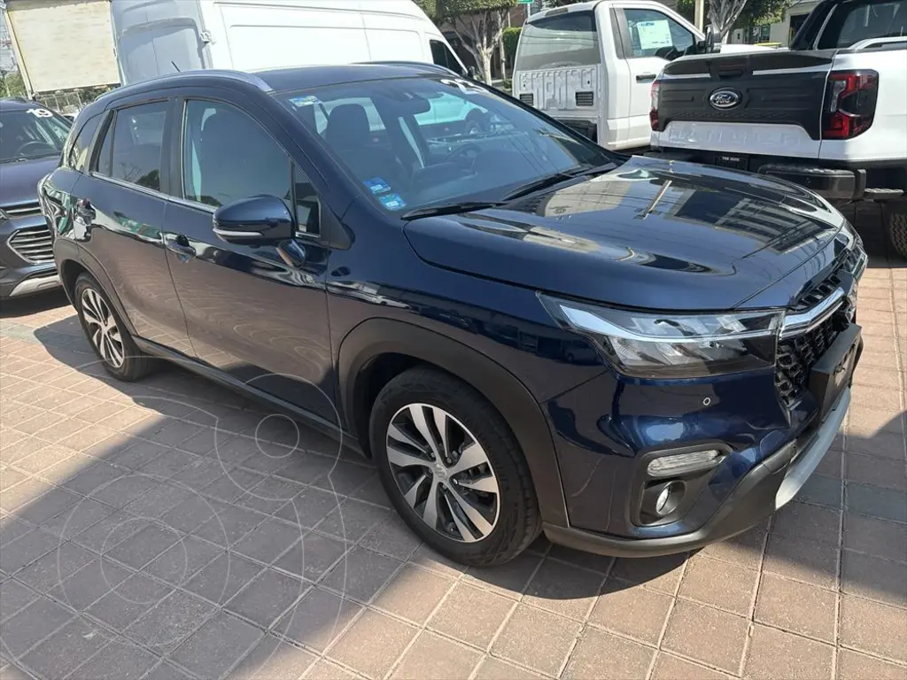 foto Suzuki S-Cross GLX Boosterjet usado (2023) color Azul Oscuro precio $369,000