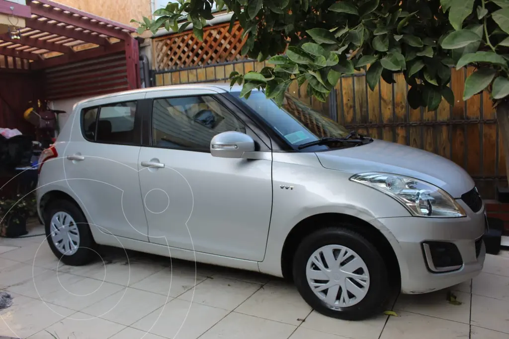 Suzuki Swift 1.2L GL Ac