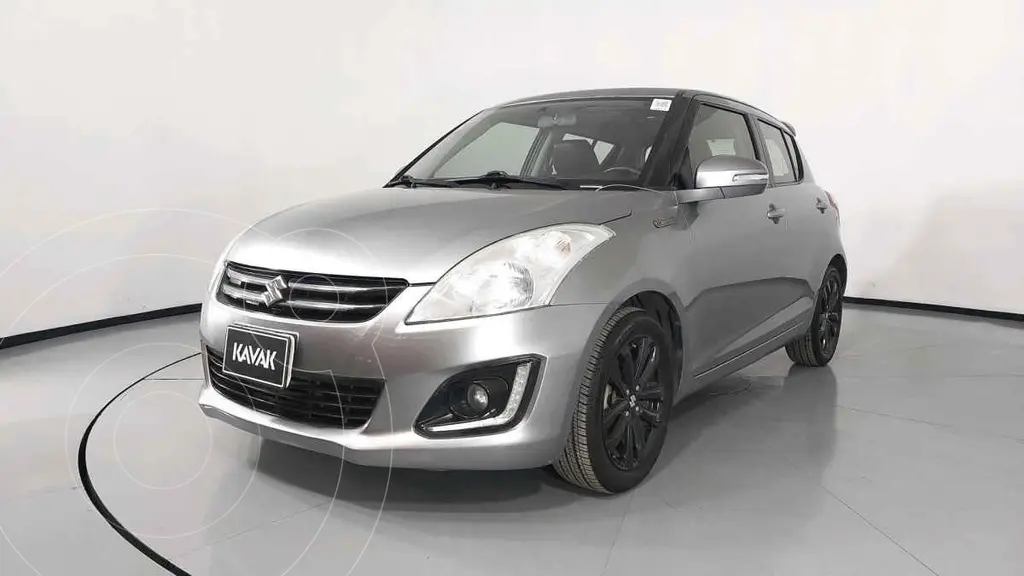 foto Suzuki Swift Edición Especial usado (2016) color Negro precio $248,999