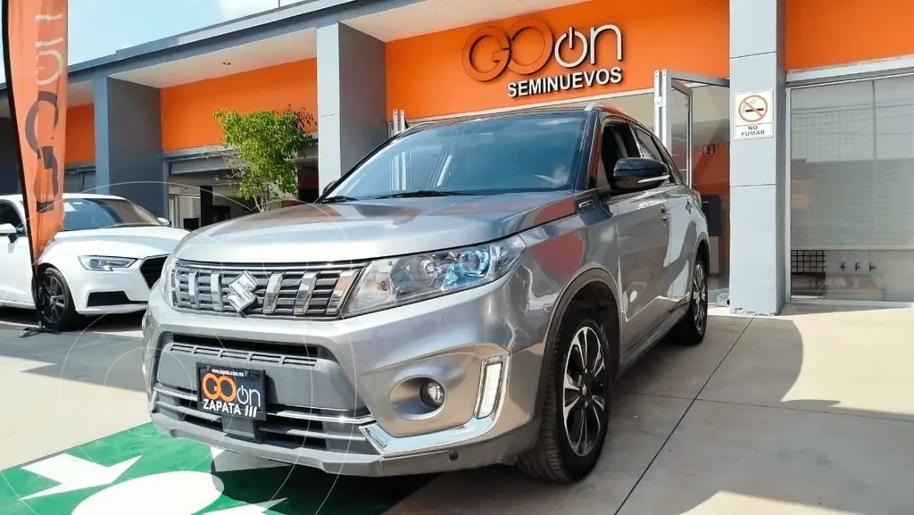 foto Suzuki Vitara GLX usado (2020) color SUZRSRASCACIELOS precio $390,000