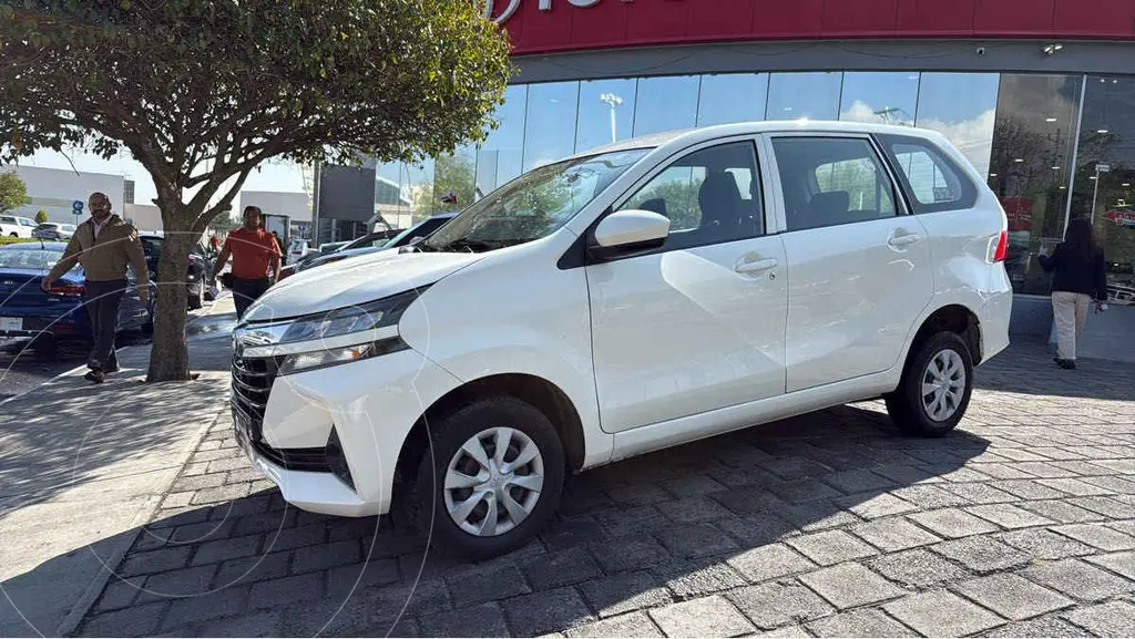 foto Toyota Avanza LE Aut usado (2020) color Blanco precio $259,000