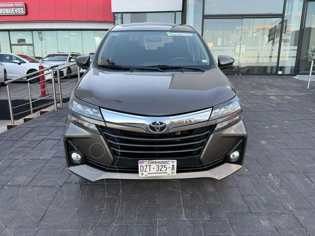 foto Toyota Avanza XLE usado (2021) color caf precio $305,000