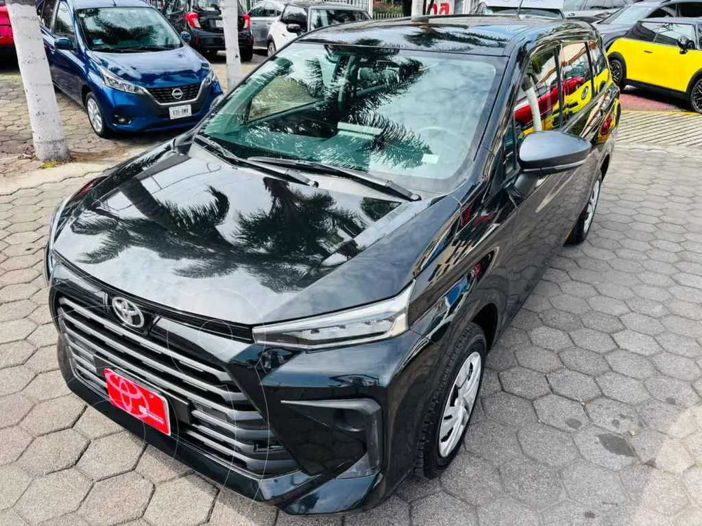 Toyota Avanza LE 2023