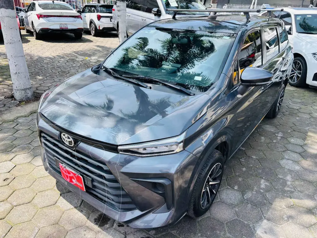 Toyota Avanza LE 2024