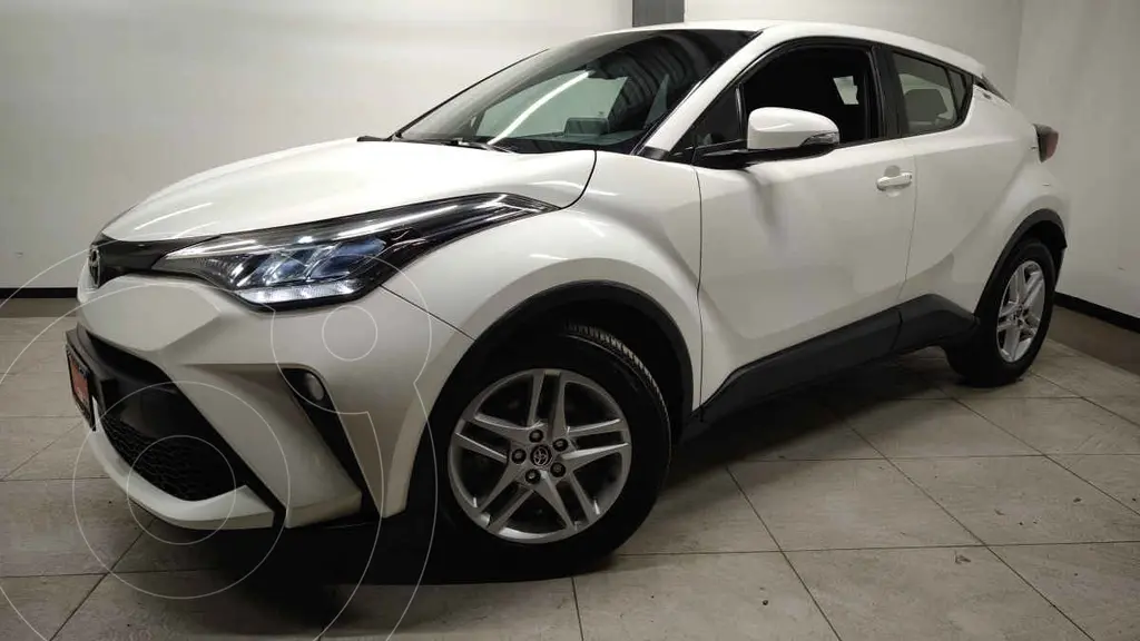 foto Toyota C-HR 2.0L financiado en mensualidades enganche $86,900 mensualidades desde $8,573