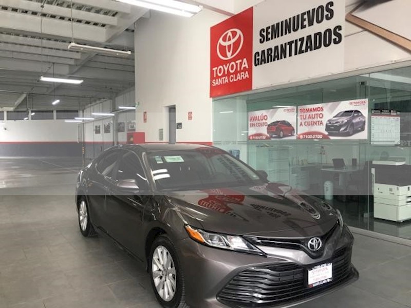 foto Toyota Camry 4p LE L4/2.5 Aut usado