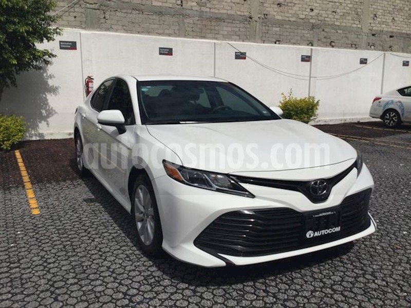 foto Toyota Camry CAMRY LE L4 usado