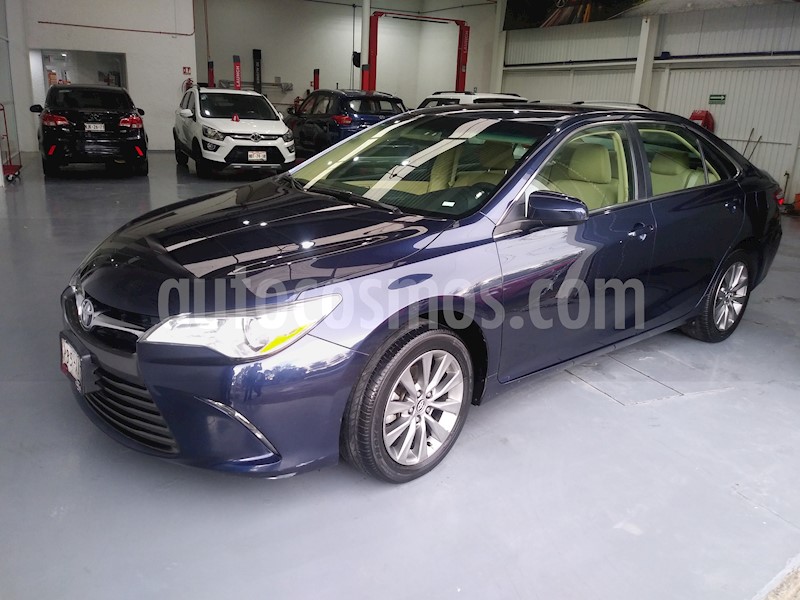 foto Toyota Camry LE 2.5L usado