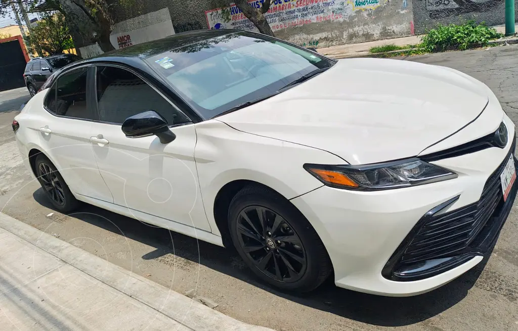Toyota Camry LE 2024