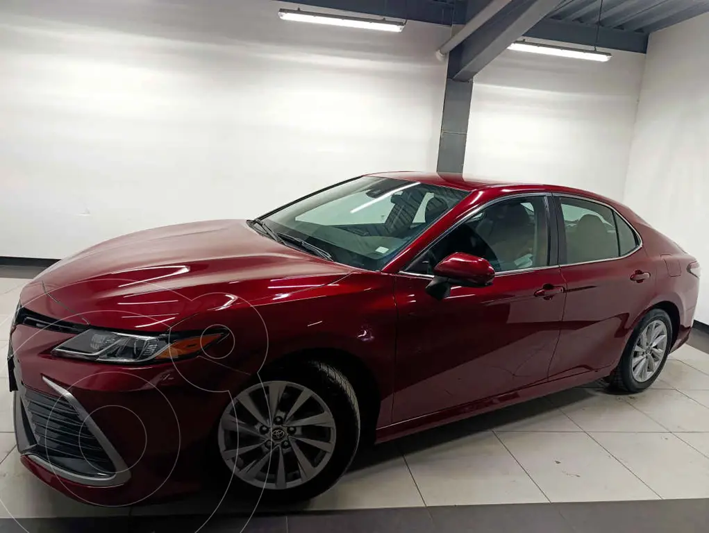 foto Toyota Camry LE financiado en mensualidades enganche $79,200 mensualidades desde $7,813