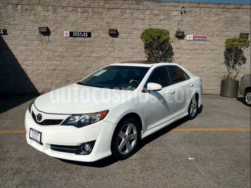 foto Toyota Camry SE 3.5L V6 usado