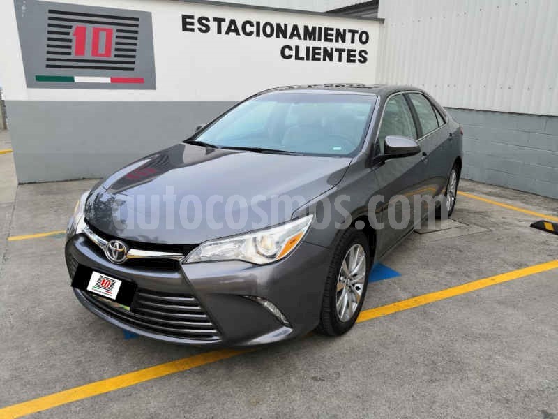foto Toyota Camry XLE 2.5L NavegaciA_n usado