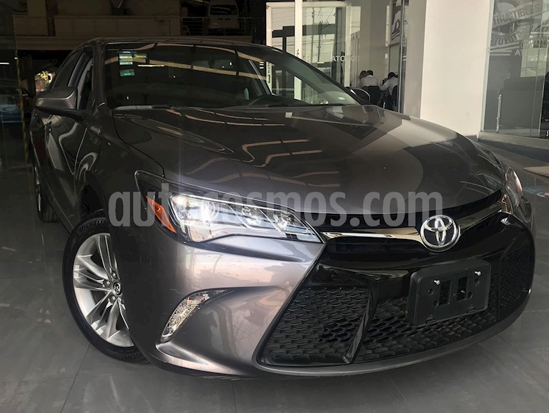 foto Toyota Camry XSE 3.5L V6 usado