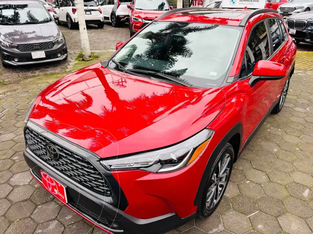 Toyota Corolla Cross HEV LE 2024