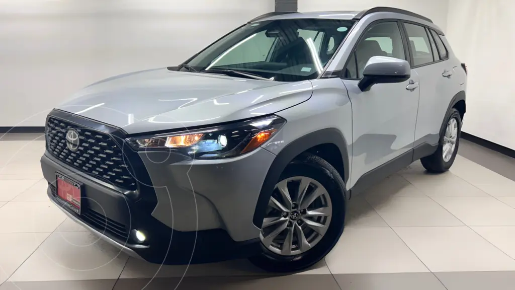 foto Toyota Corolla Cross LE financiado en mensualidades enganche $112,200 mensualidades desde $11,068
