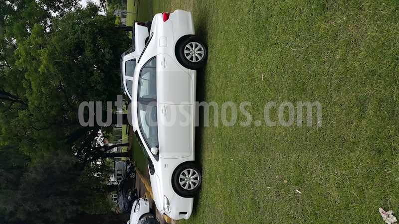 foto Toyota Corolla 1.8 XLi usado