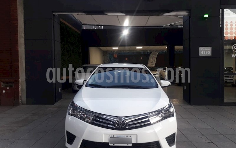 foto Toyota Corolla 1.8 XLi usado