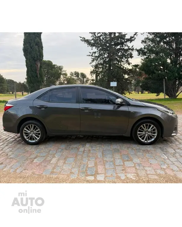 Toyota Corolla Corolla 1.8 Xei L/14 Pack Cvt 2017 - foto 3