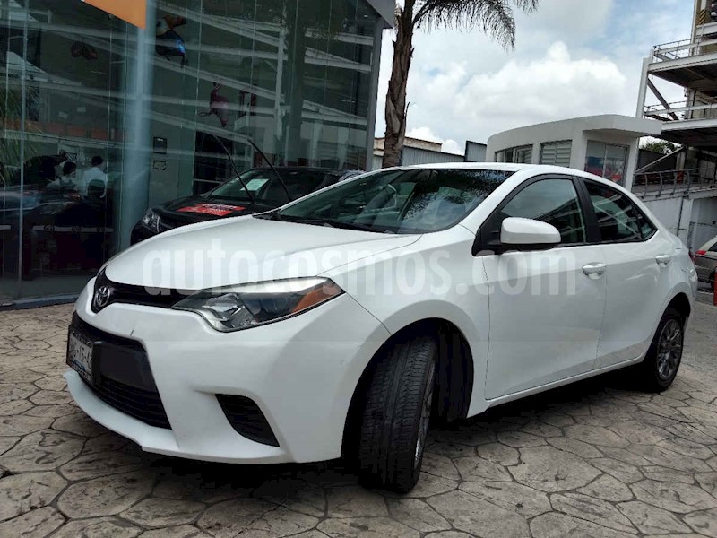 foto Toyota Corolla Base Aut usado