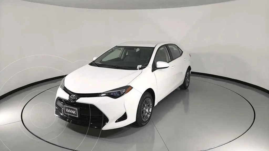 foto Toyota Corolla Base Aut usado (2017) color Blanco precio $270,999