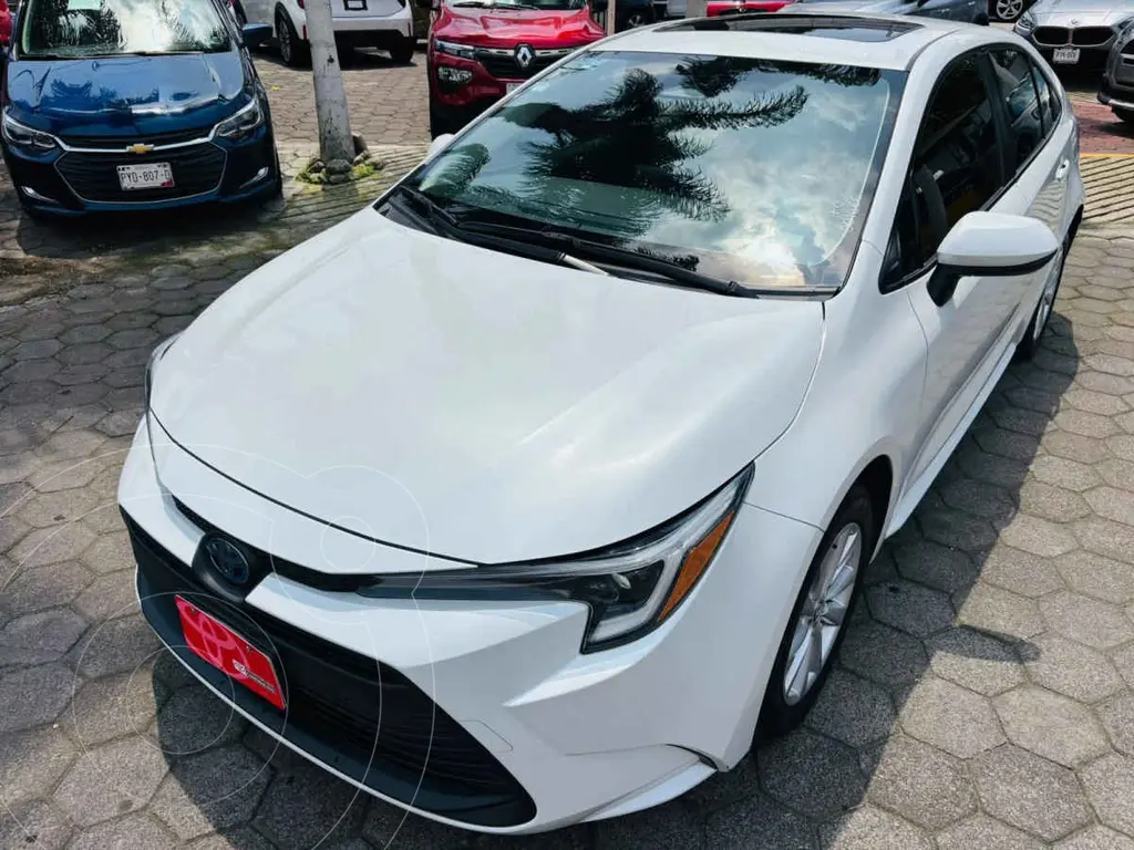 Toyota Corolla XLE Aut 2023