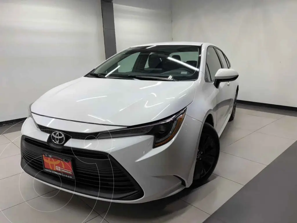 Toyota corolla base aut (2024)