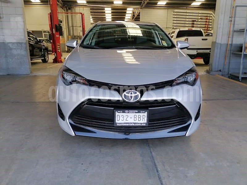 foto Toyota Corolla Base usado (2018) color Plata precio $234,900