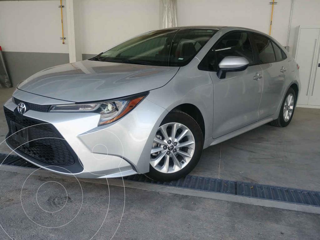foto Toyota Corolla LE 1.8L Aut usado (2020) color Plata precio $320,000