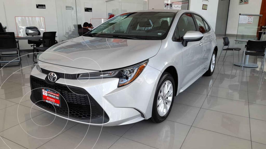 foto Toyota Corolla LE Aut usado (2021) color Plata precio $372,000