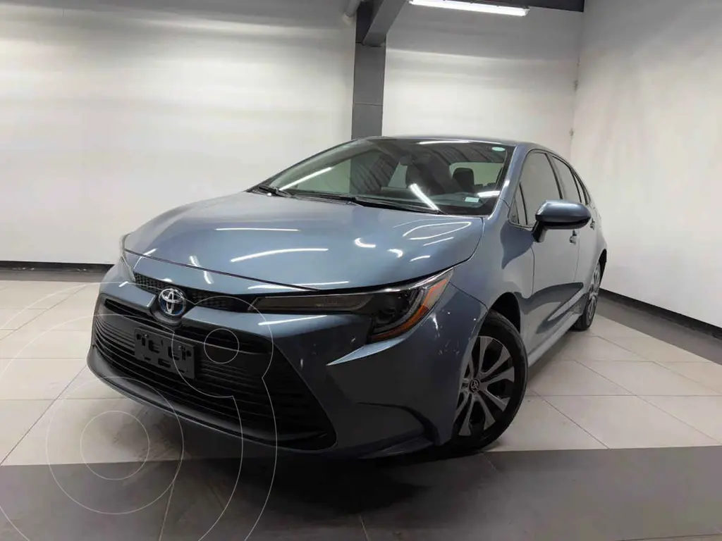 Toyota Corolla LE Aut 2024
