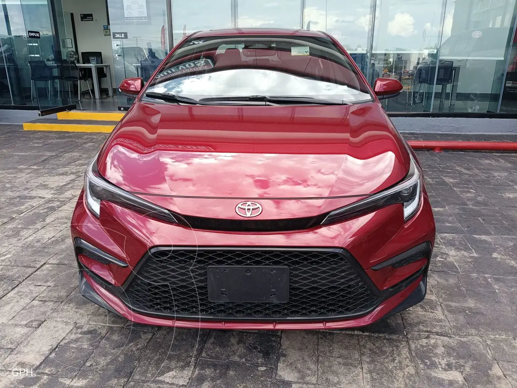 foto Toyota Corolla SE Aut usado (2025) color Rojo Cobrizo precio $518,000