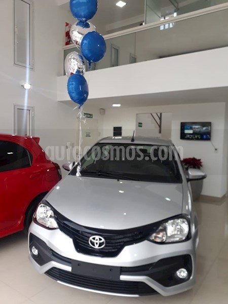 foto Toyota Etios Hatchback XLS Aut usado