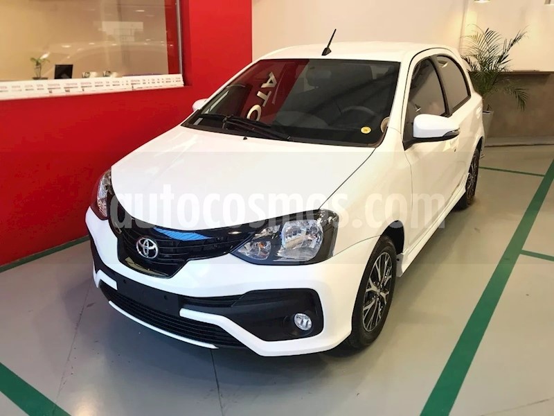 foto Toyota Etios Hatchback XLS Aut usado