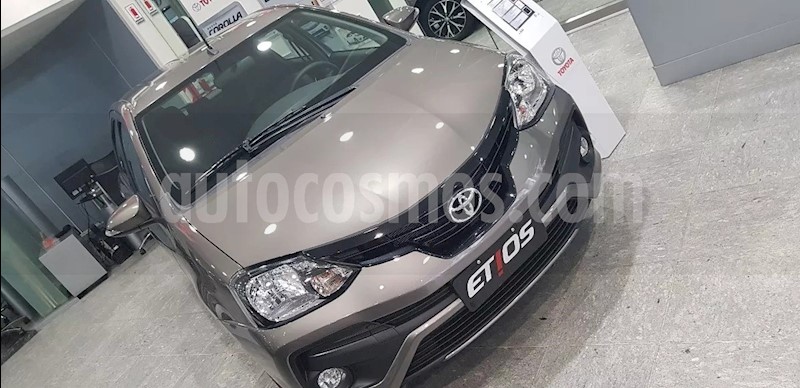 foto Toyota Etios Hatchback XLS Aut nuevo
