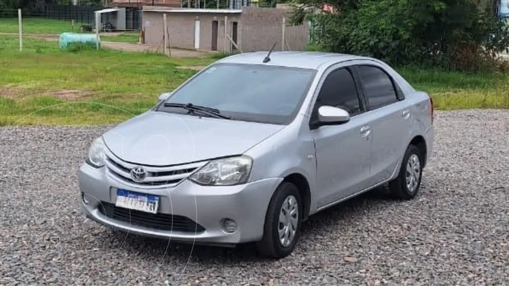 foto Toyota Etios Sedán XS financiado en cuotas anticipo $7.800.000 cuotas desde $353.900