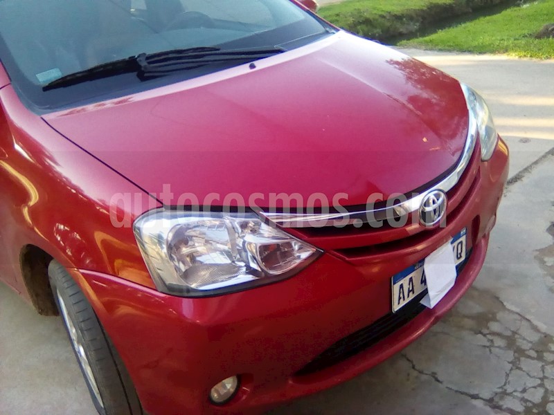 foto Toyota Etios Sedan XLS 2016/17 usado