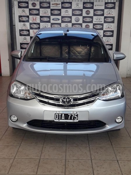 foto Toyota Etios Sedan XLS usado
